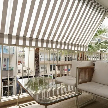 公寓 Le Bristol 4 Pieces Luxe Au Centre De Juan Les Pins 昂蒂布