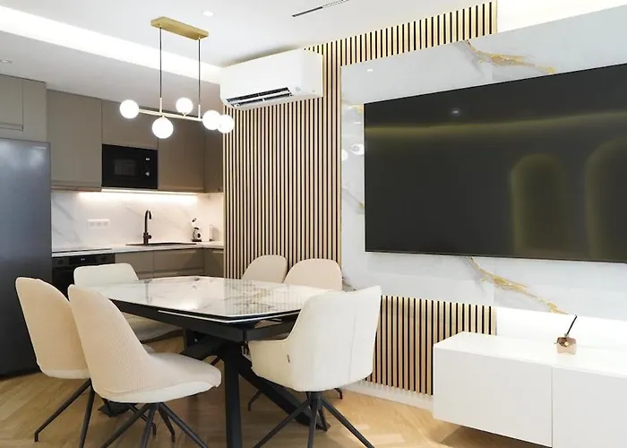 Le Bristol 4 Pieces Luxe Au Centre De Juan Les Pins