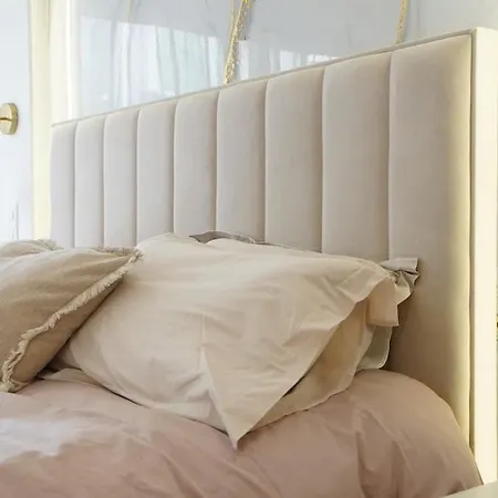 Апартаменти Le Bristol 4 Pieces Luxe Au Centre De Juan Les Pins