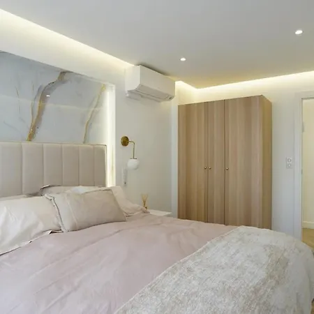 דירה Le Bristol 4 Pieces Luxe Au Centre De Juan Les Pins אנטיב