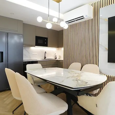 דירה Le Bristol 4 Pieces Luxe Au Centre De Juan Les Pins אנטיב